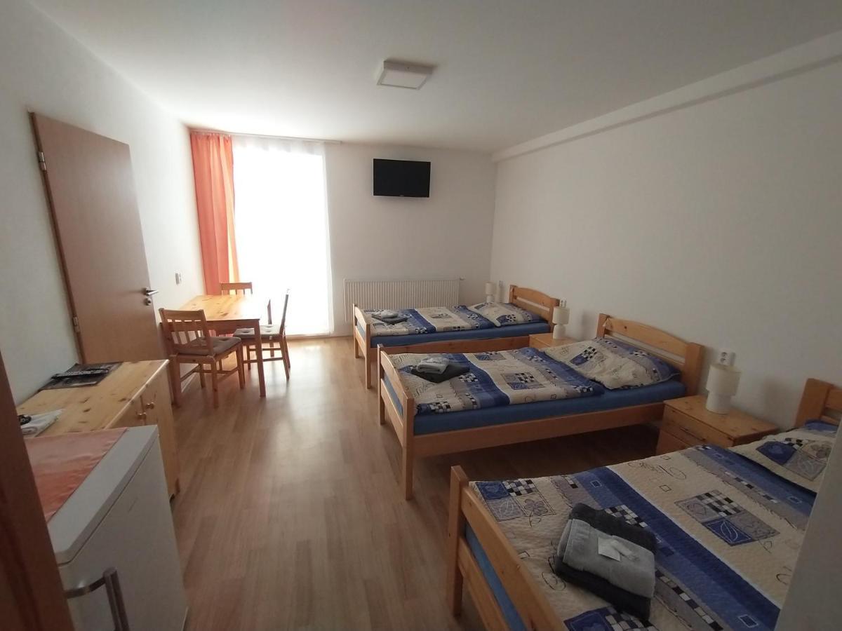 Penzion Lihovar *** Rouchovany Oda fotoğraf